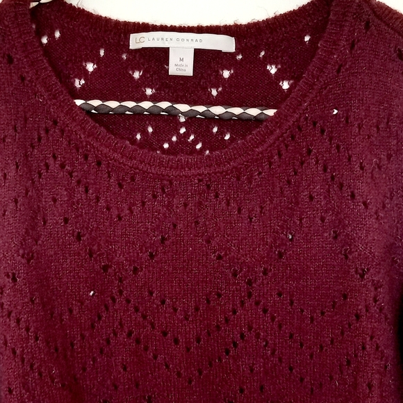 LC Red Knit Bell Sleeve - Picture 1 of 2